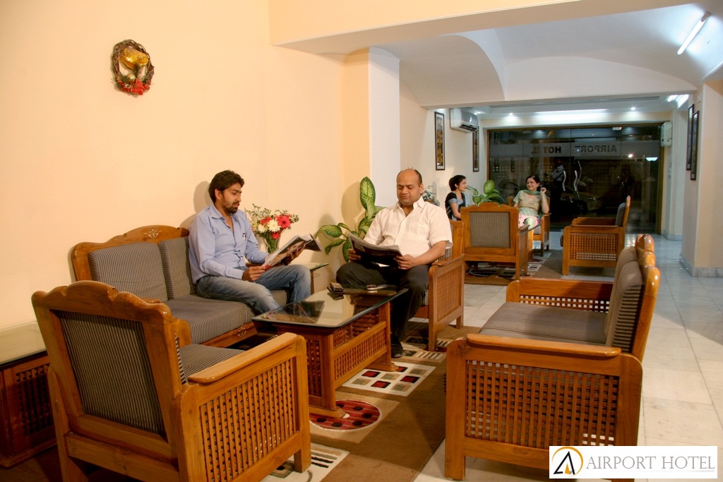 Hotel Near Delhi Airport